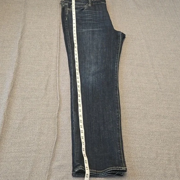 Kut from the Kloth Catherine Boyfriend Jeans, Size 16 - Picture 13 of 14